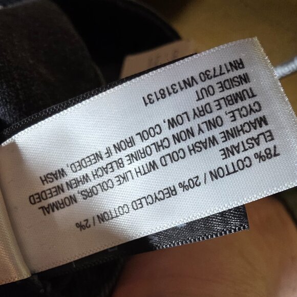 Universal Thread Jeans Women 17R Dark Wash Black Wide-Leg High-Rise Flare NEW - Picture 12 of 14